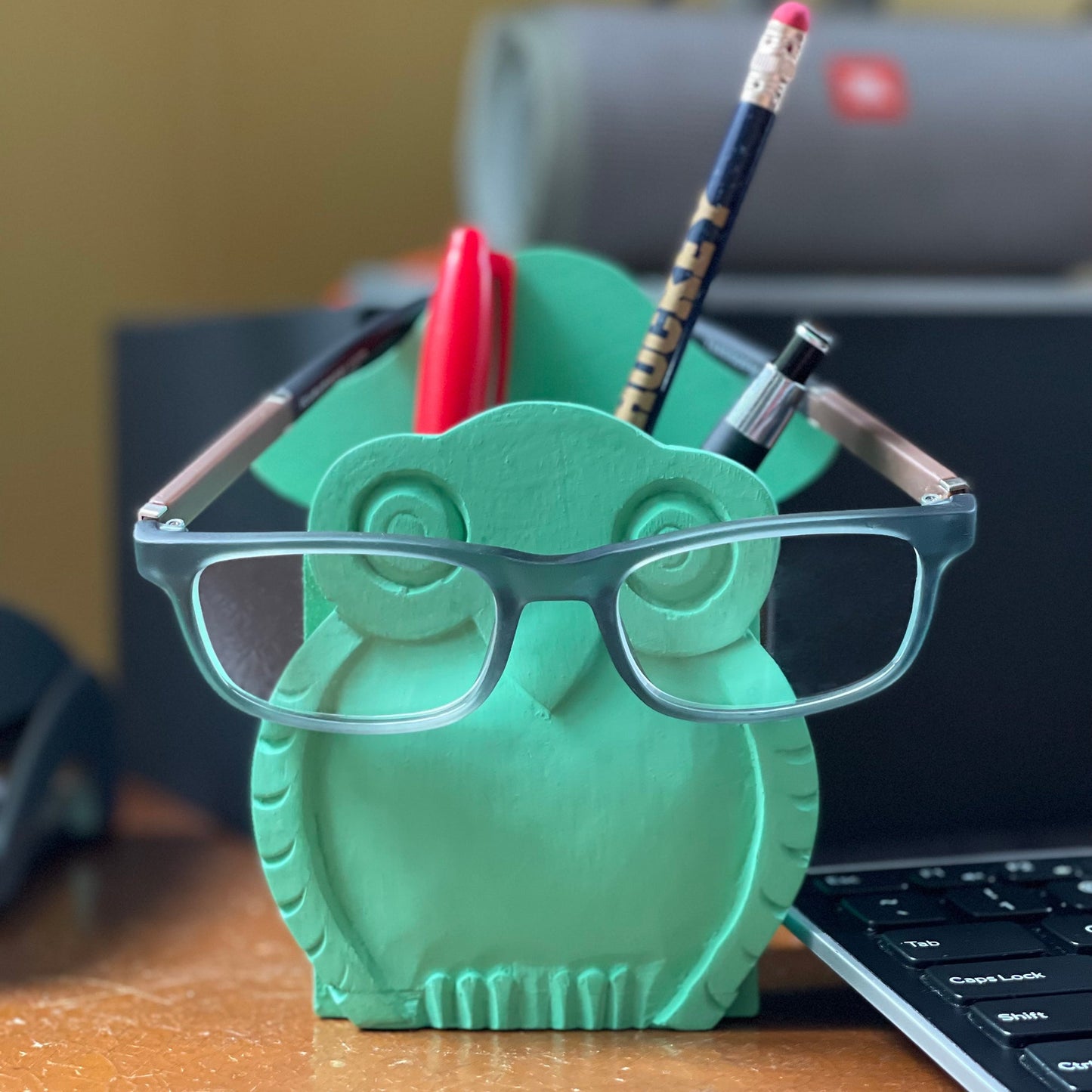 Combo de soporte para bolígrafo y soporte para gafas Mr. Owl