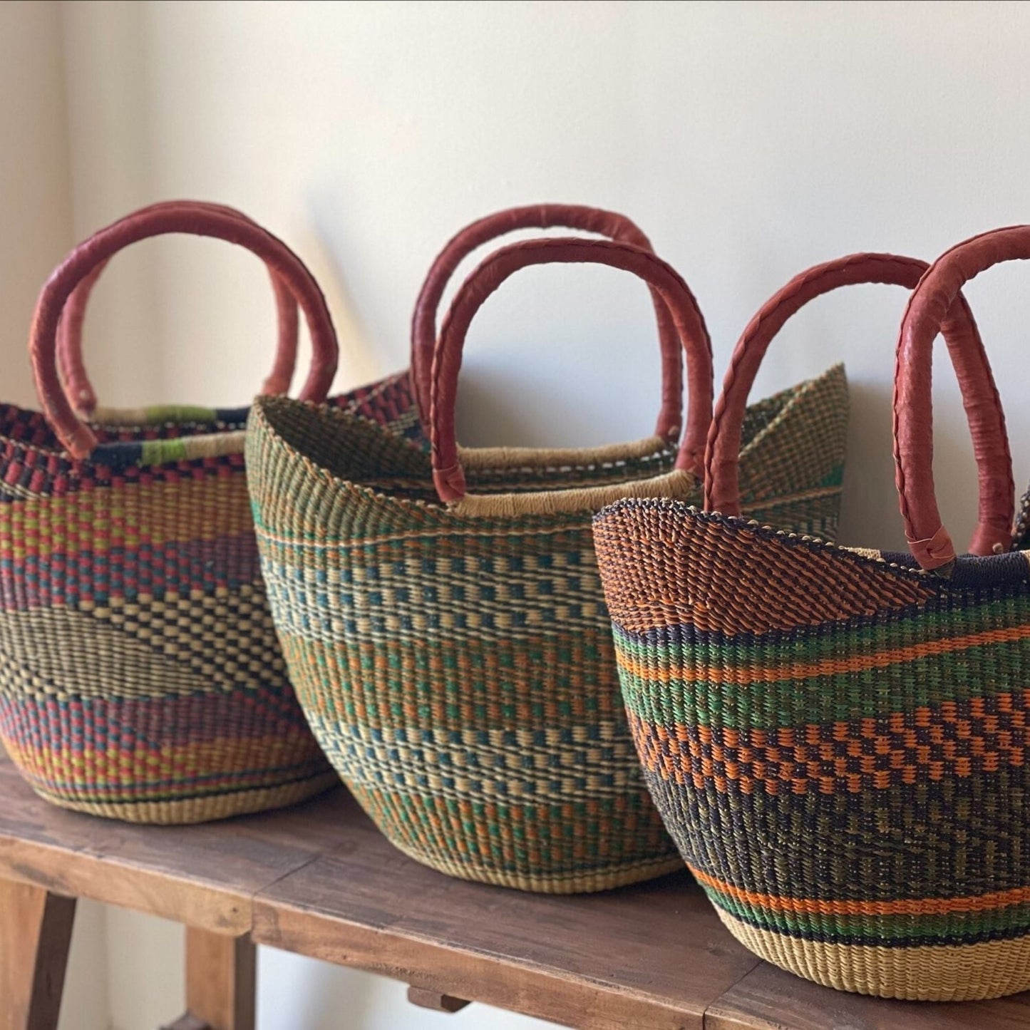 Tote Bolga, colores combinados con asa de cuero - 18 pulgadas